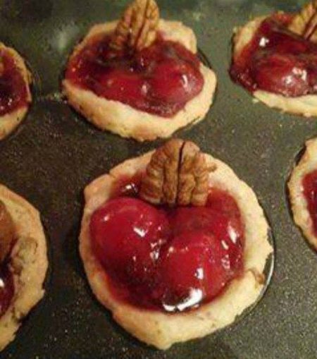 Amazingly Easy Cherry Tarts