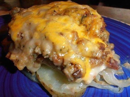 Pork Loin Chops With Taters and Stuffing