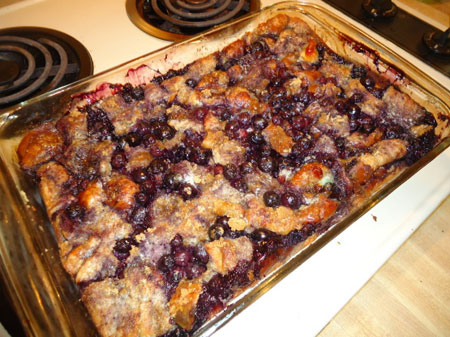 Old-Fashioned Blueberry Bread Pudding