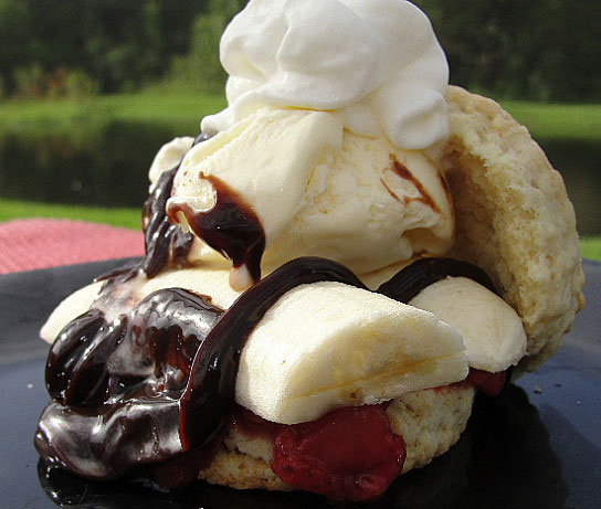 Banana Split Shortcakes