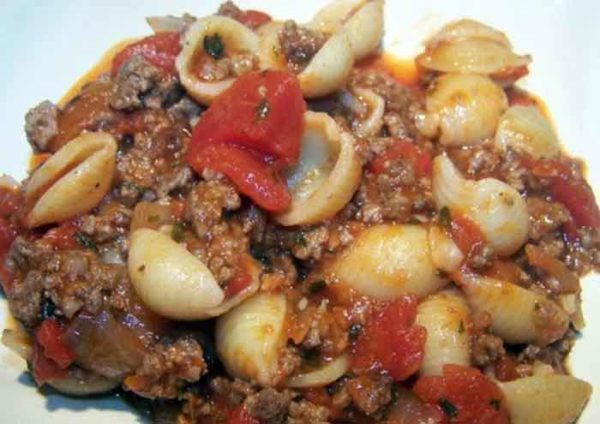 Beefy Shells Dinner - Easy and Delicious - Foodgasm Recipes